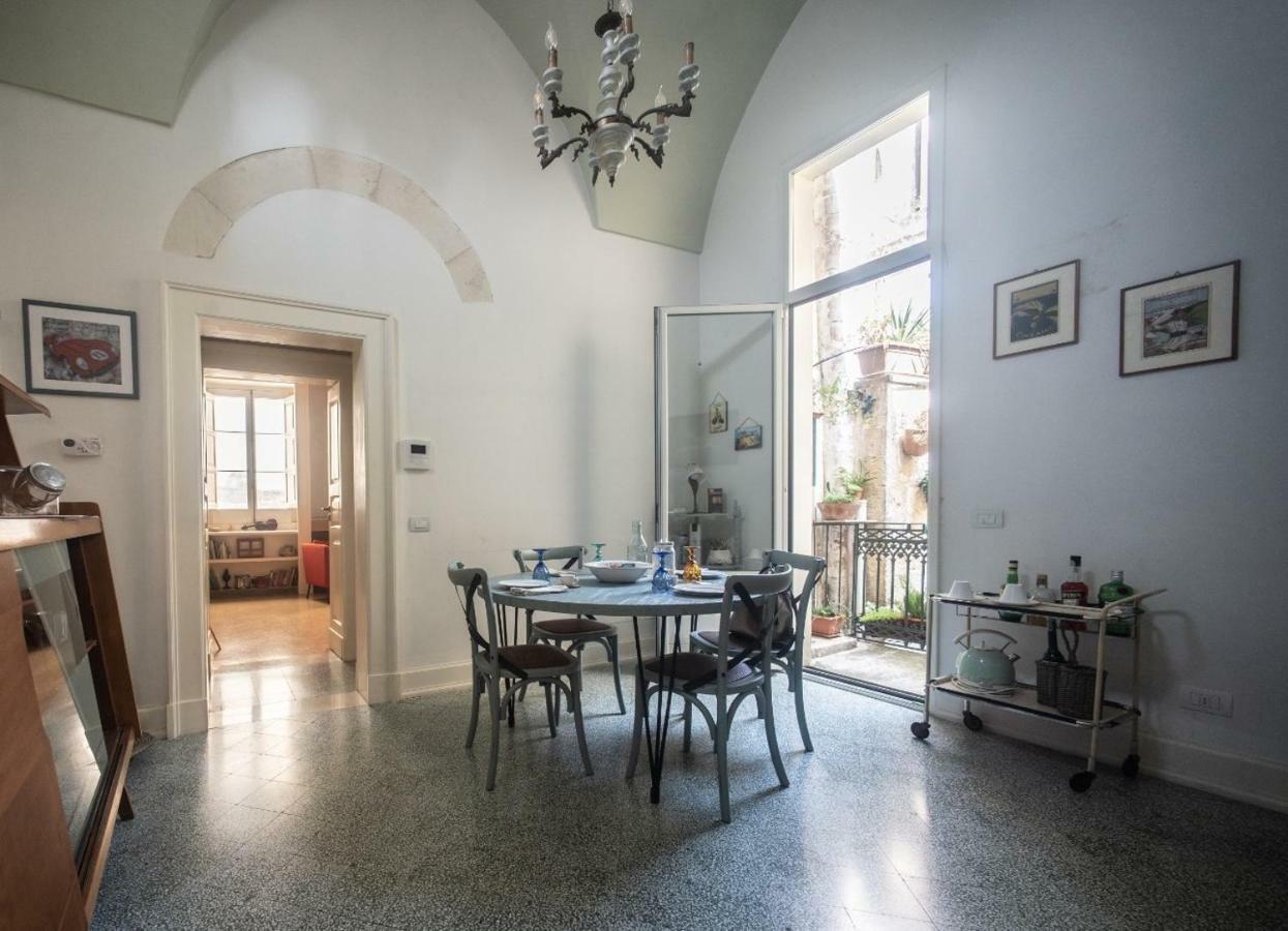 Villa La Cartapesta à Lecce Extérieur photo