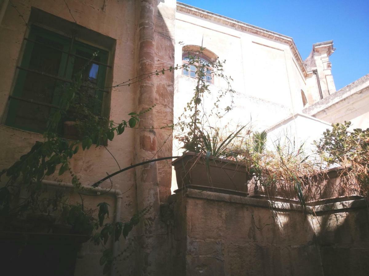Villa La Cartapesta à Lecce Extérieur photo